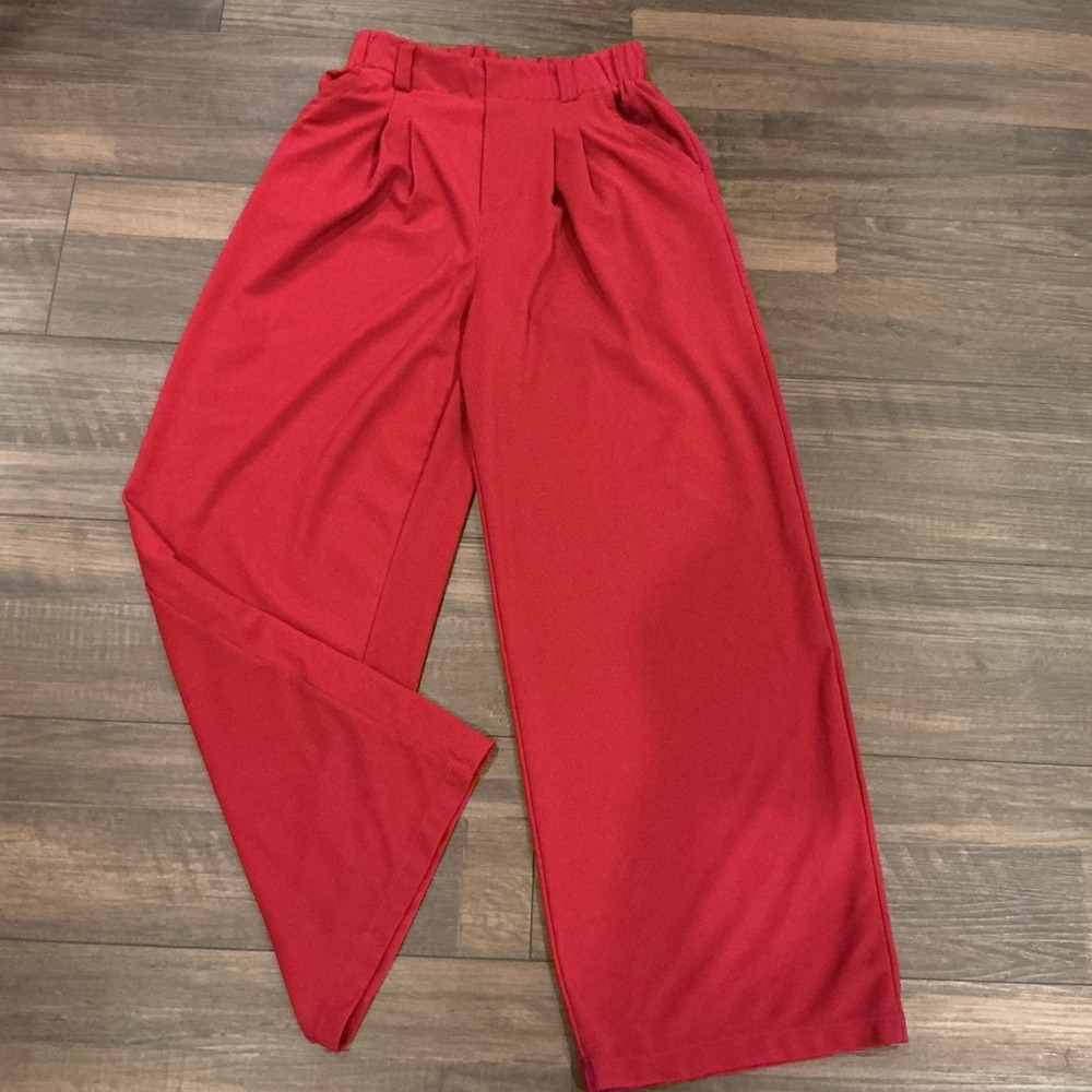 Halara Pleated Wide Leg Trousers Red High Waisted Elastic Back XS Regular Pkt